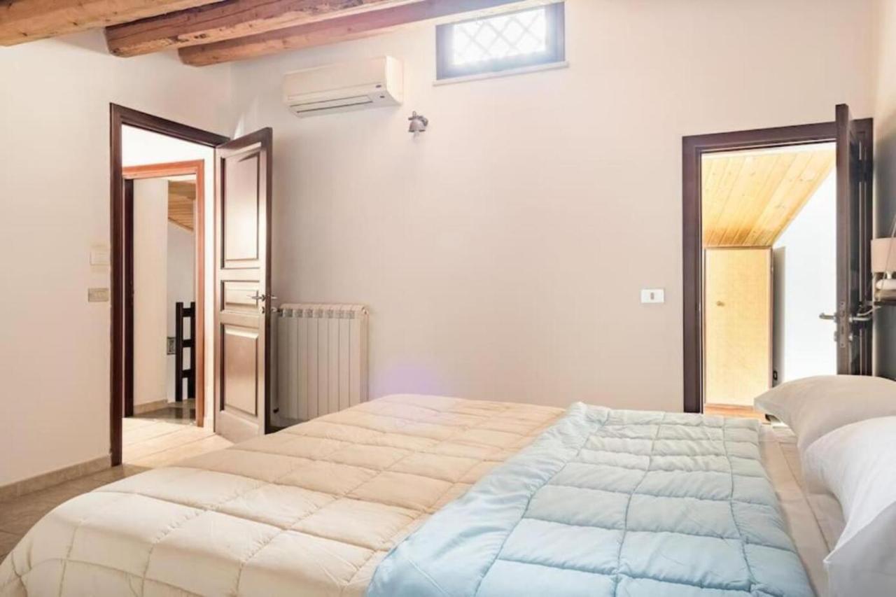 Tavola Tonda Apartament パレルモ エクステリア 写真